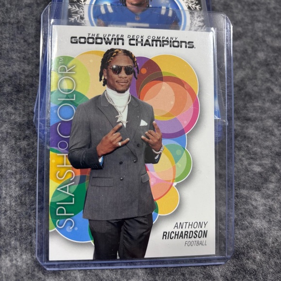 Anthony Richardson Football Rookie Card Collection - Blue Accents - Picture 15 of 16